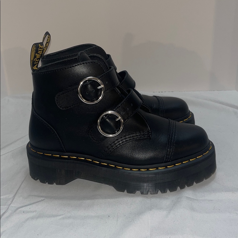 Dr. Martens Ladies Black Devon Platform Boot Size 9 - Picture 3 of 7